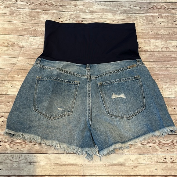 Pinkblush Dark Wash Distressed Fringe Hem Maternity Full Panel Jean Shorts - Picture 8 of 10